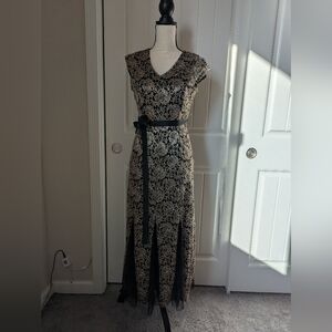 Lace Maxi Dress